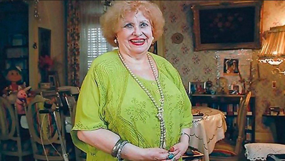 Aschira sufrió un brote psicótico