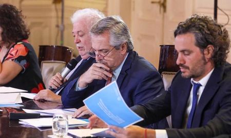 Alberto Fernández y los ministros del Gobierno Nacional. Alberto Fernández y los ministros del Gobierno Nacional.