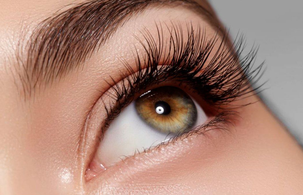 Cómo mantener las pestañas perfectas y con mucho volumen.