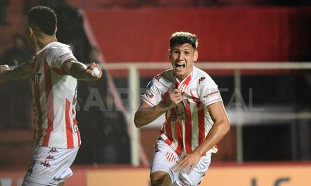 Aire de Santa Fe | union oriente petrolero conmebol sudamericana enzo roldan