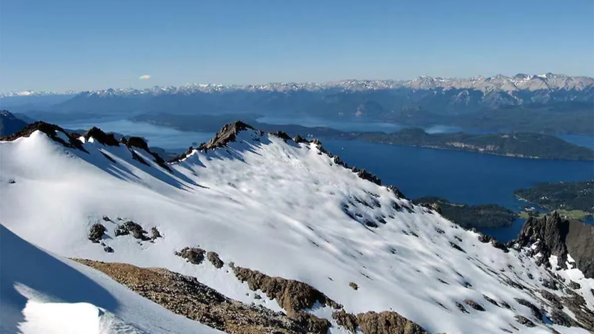 Avalancha en el Cerro López de Bariloche: hallaron con vida al desaparecido Avalancha en el Cerro López de Bariloche: hallaron con vida al desaparecido