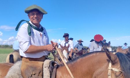 guillermo ortelli cambio el volante por las riendas de los caballos criollos: la verdad es que me atrapo guillermo ortelli cambio el volante por las riendas de los caballos criollos: la verdad es que me atrapo