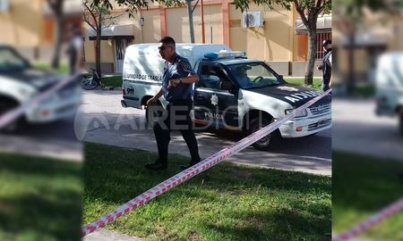 Cerca de las 7.30 personal policial arribó al lugar para peritar la zona. Cerca de las 7.30 personal policial arribó al lugar para peritar la zona.