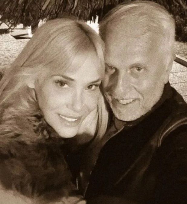 Andrés Nara con su nueva pareja.