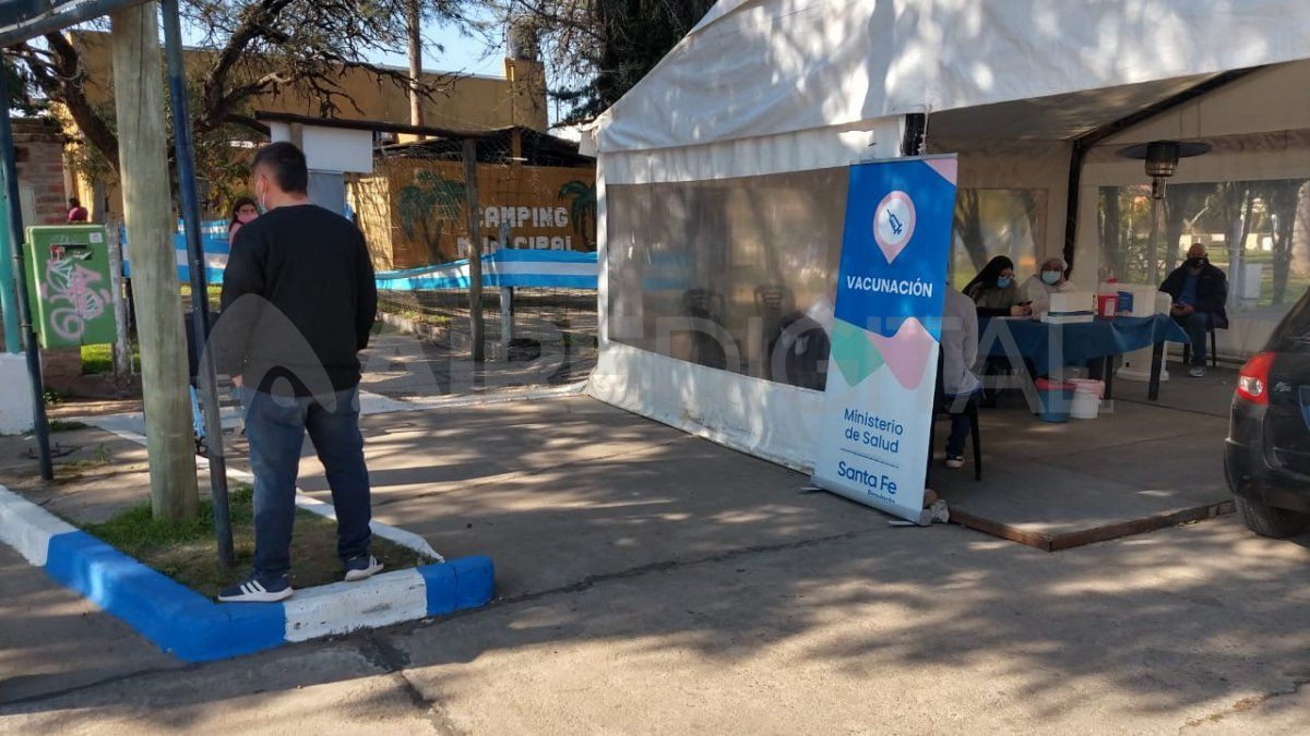 El sábado se estará vacunando en el camping de 8 a 12.30. Se otorgaron 500 turnos para recibir primeras dosis de AstraZeneca.