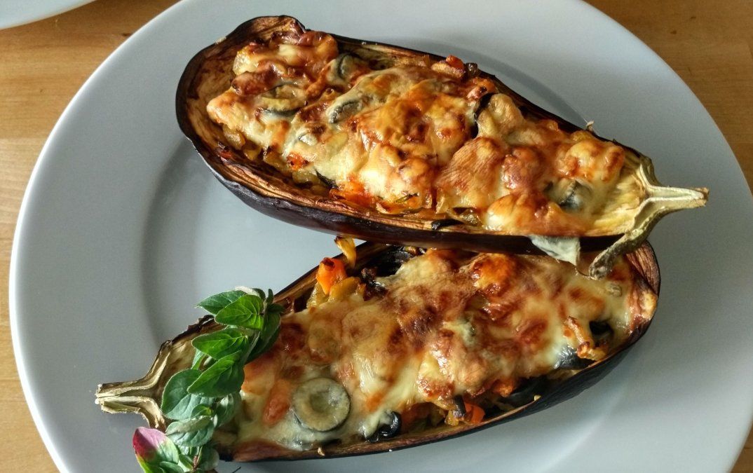 Cómo hacer berenjenas rellenas vegetarianas