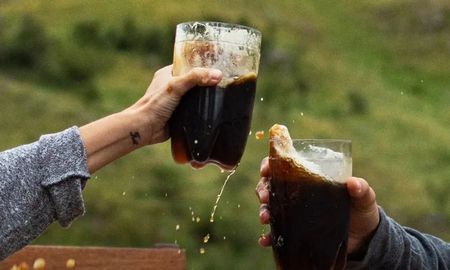 El fernet atraviesa uno de sus mejores momentos en la Argentina y ya se consolidó como la tercera bebida alcohólica más consumida del país El fernet atraviesa uno de sus mejores momentos en la Argentina y ya se consolidó como la tercera bebida alcohólica más consumida del país