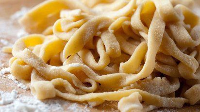 One pot pasta: el truco para cocinar fideos directo en la salsa y sumar más sabor