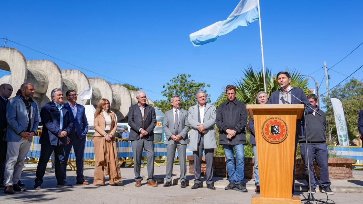  Pullaro reivindicó el trabajo conjunto entre Santa Fe, Córdoba y Entre Ríos. Pullaro reivindicó el trabajo conjunto entre Santa Fe, Córdoba y Entre Ríos. 