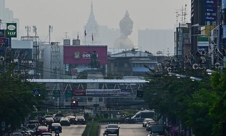 Bangkok, la capital de Tailandia, superó de nuevo los límites de contaminación del aire. Bangkok, la capital de Tailandia, superó de nuevo los límites de contaminación del aire.