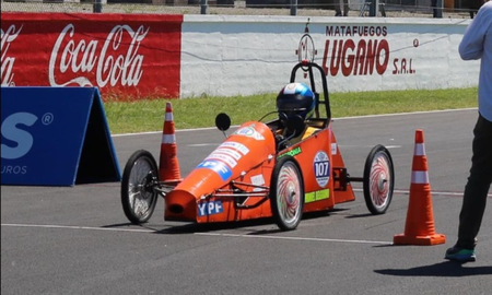 jovenes de una escuela de santa fe construyeron un auto electrico y buscan competir a nivel nacional jovenes de una escuela de santa fe construyeron un auto electrico y buscan competir a nivel nacional