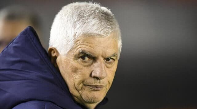 El karma de los entrenadores de Colón