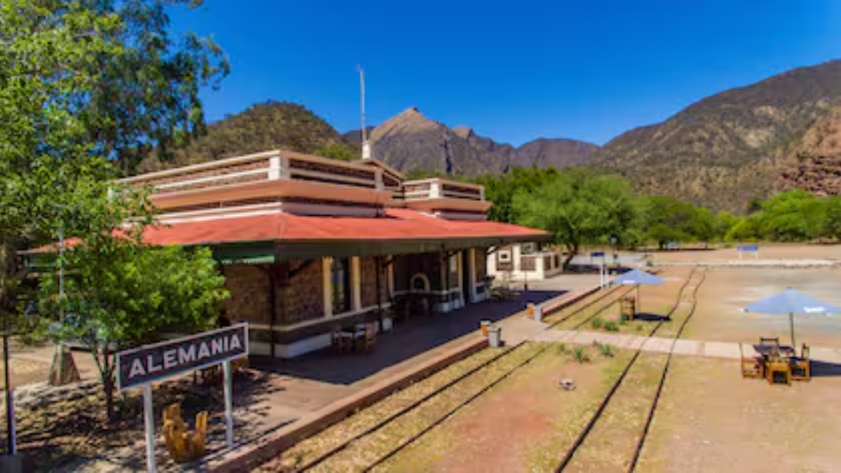 Escapada a un paraíso oculto de Salta con una cascada mágica que enamora a los visitantes
