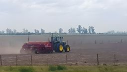 comenzo la siembra de soja en el centro norte de santa fe y se proyecta una superficie record comenzo la siembra de soja en el centro norte de santa fe y se proyecta una superficie record