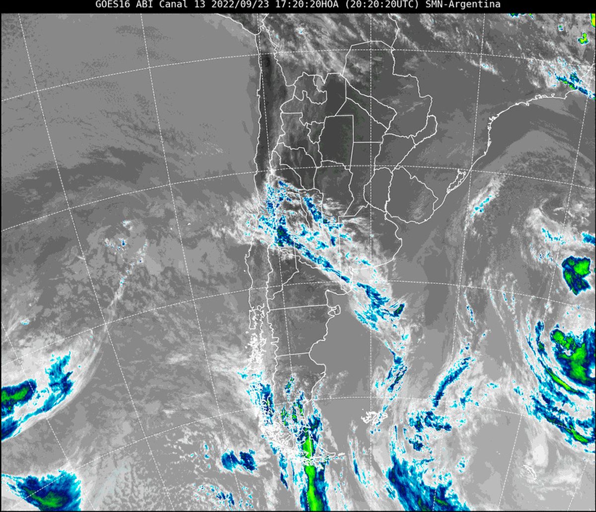 Una masa nubosa avanza hacia el este por las provincias de Mendoza, San Luis, La Pampa y el oeste y sur de Buenos Aires.