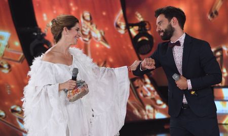 Laura Novoa estrenó compañero pero la gente le bajó el pulgar. Laura Novoa estrenó compañero pero la gente le bajó el pulgar.