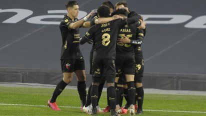 Torneo de la Liga Profesional: Colón informó los jugadores dieron negativo en el test de coronavirus