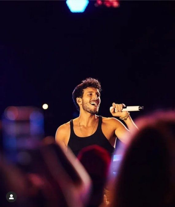 Tini y Sebastián Yatra se reencontraron en el escenario.