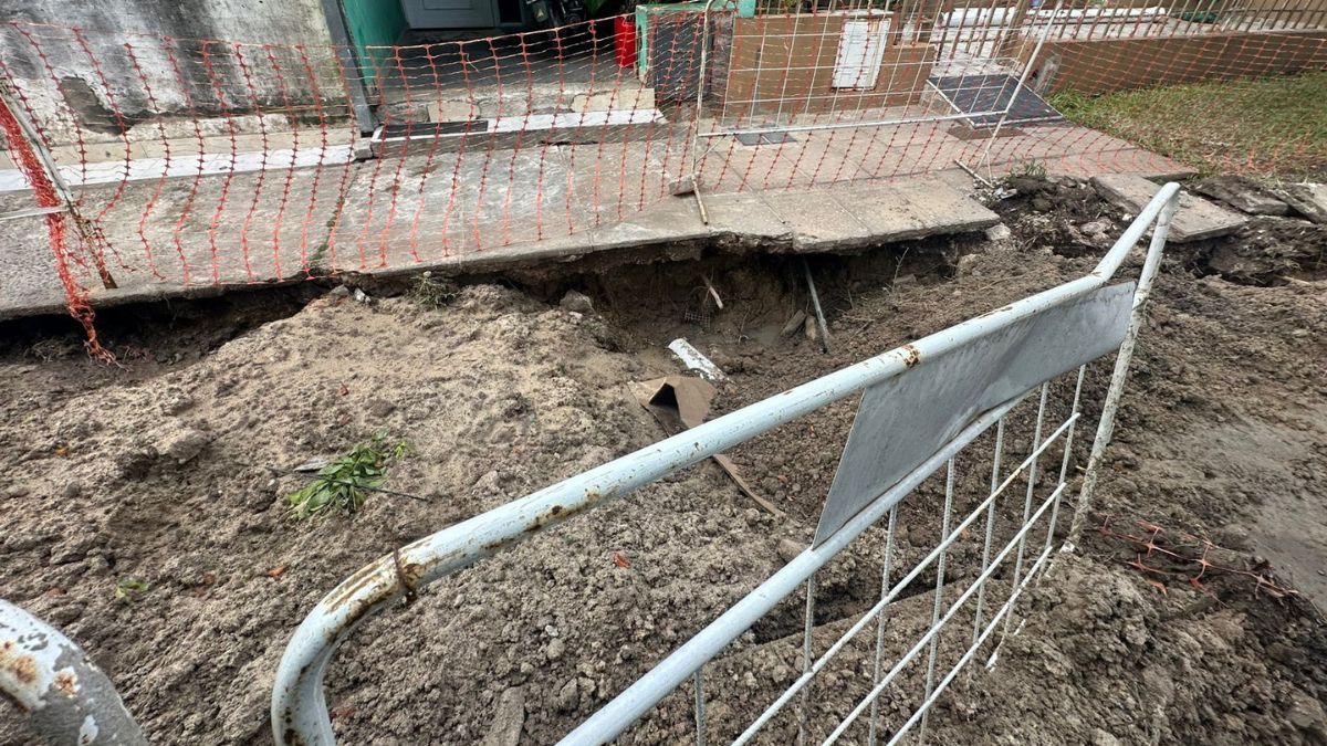 Vecinosde barrio El Pozo aseguran que el problema lleva más de un mes y que lostrabajos