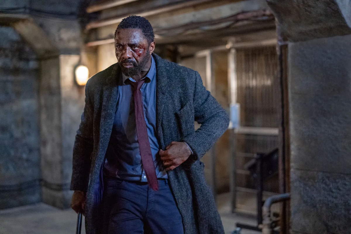 "Luther: Cae la Noche", la película que está en Netflix y es la más exitosa de los últimos tiempos.