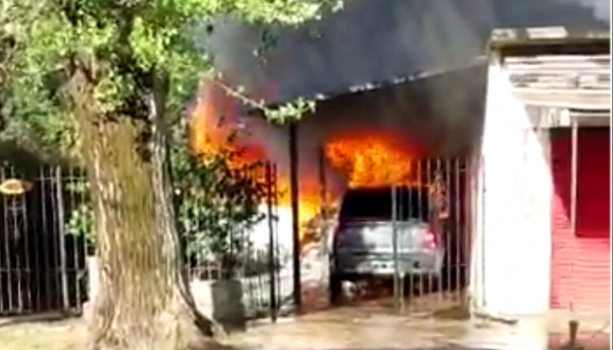 La mujer fue encontrada por la policía con el 95% del cuerpo quemado.