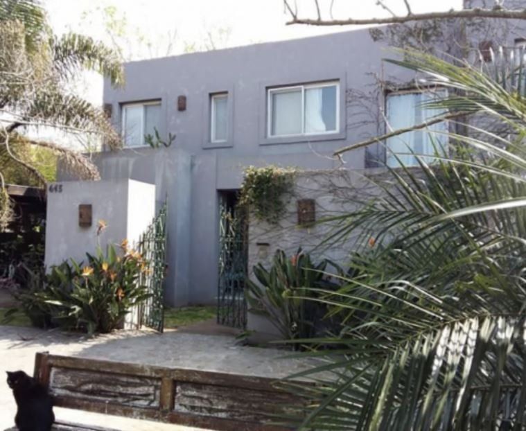 Acá viven Nicole Neumann y sus hijas.