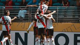 altText(River arrancó con el pie derecho y le ganó 3 a 1 al Urawa Red Diamonds)}