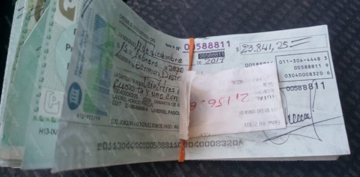 Luis Spahn encontró cheques por $2 millones, los devolvió y le dieron una pala de recompensa