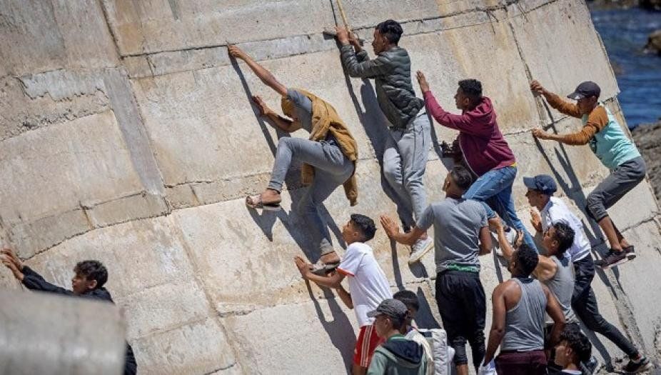 Consiguieron entrar 30 varones, todos ellos marroquíes y mayores de edad