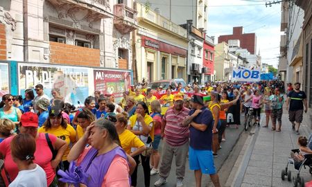 La manifestación llegó hasta Casa de Gobierno por calle San Jerónimo.