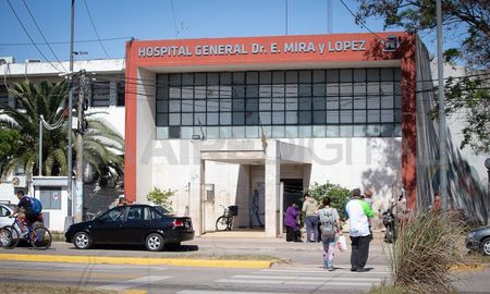 En el juicio se discute la responsabilidad penal de un agente penitenciario que custodiaba un paciente en el Mira y López. En el juicio se discute la responsabilidad penal de un agente penitenciario que custodiaba un paciente en el Mira y López.