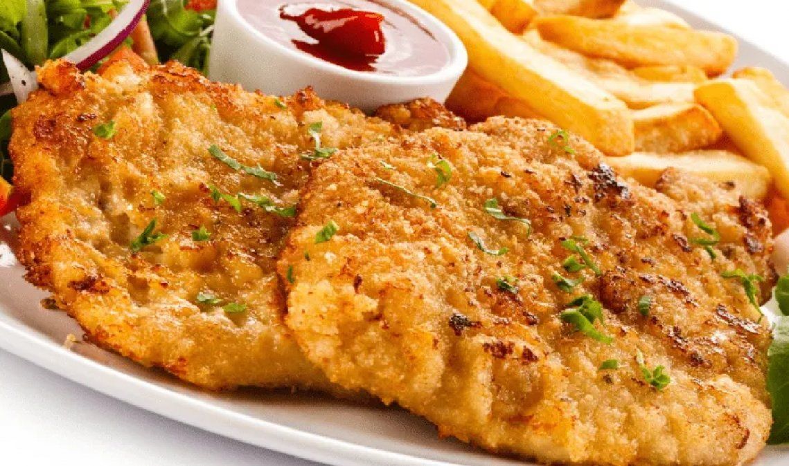 5 tipos de milanesas, el plato preferido de Messi y Dibu Martínez