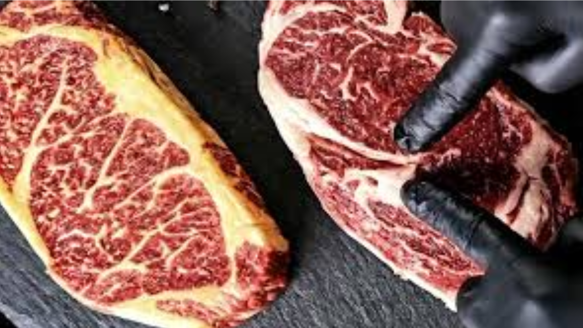 Carne con grasa amarilla o blanca. Carne con grasa amarilla o blanca.