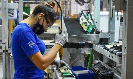 La Federación Industrial de Santa Fe (Fisfe) solicitó que la quita de subsidios a las tarifas de energía eléctrica se concrete en 12 meses, en lugar de tres.
