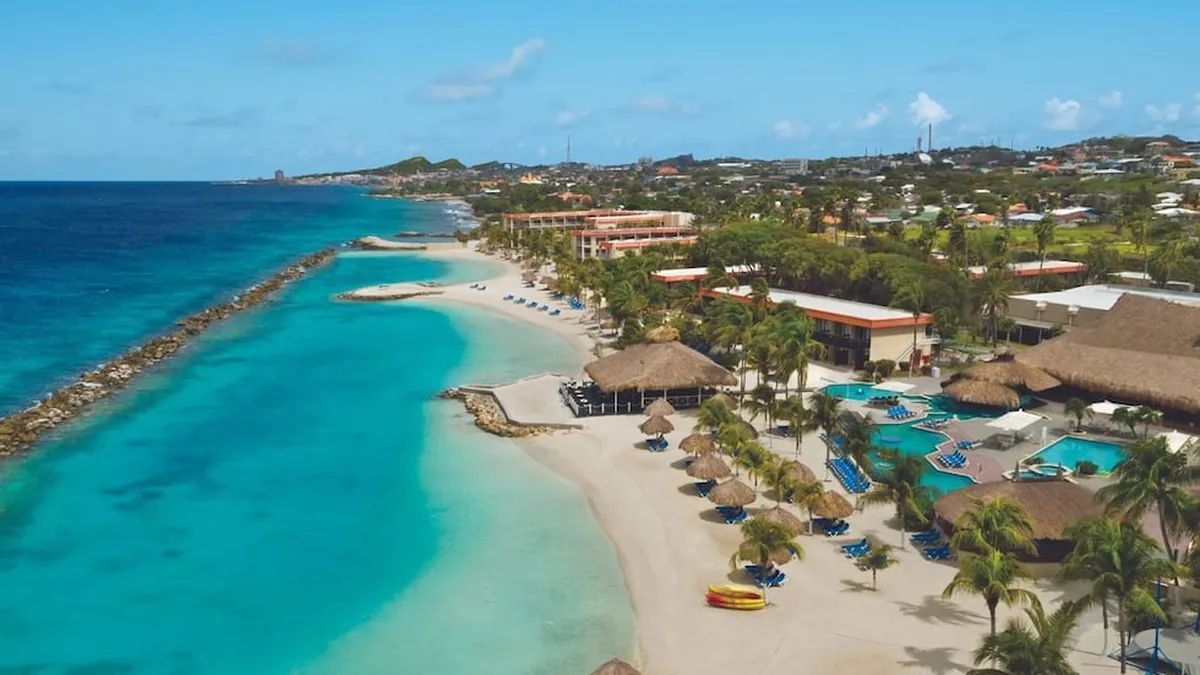 Curazao a precio regalado en el Travel Sale 2025.