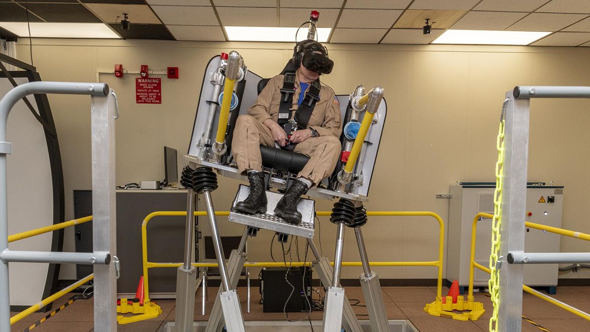 El piloto de pruebas de la NASA