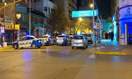 Hubo destrozos y disturbios en la guardia del Policlínico Neuquén tras la muerte de un familiar