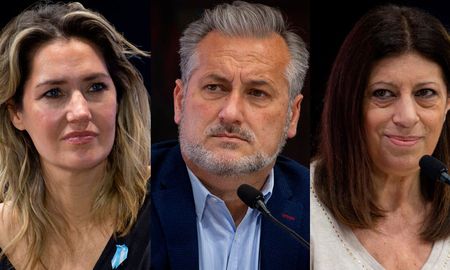 Carolina Losada (Juntos por el Cambio), Marcelo Lewandowski (Frente de Todos) y Clara García (Frente Progresista) encabezan las principales propuestas en la provincia de Santa Fe. Carolina Losada (Juntos por el Cambio), Marcelo Lewandowski (Frente de Todos) y Clara García (Frente Progresista) encabezan las principales propuestas en la provincia de Santa Fe.