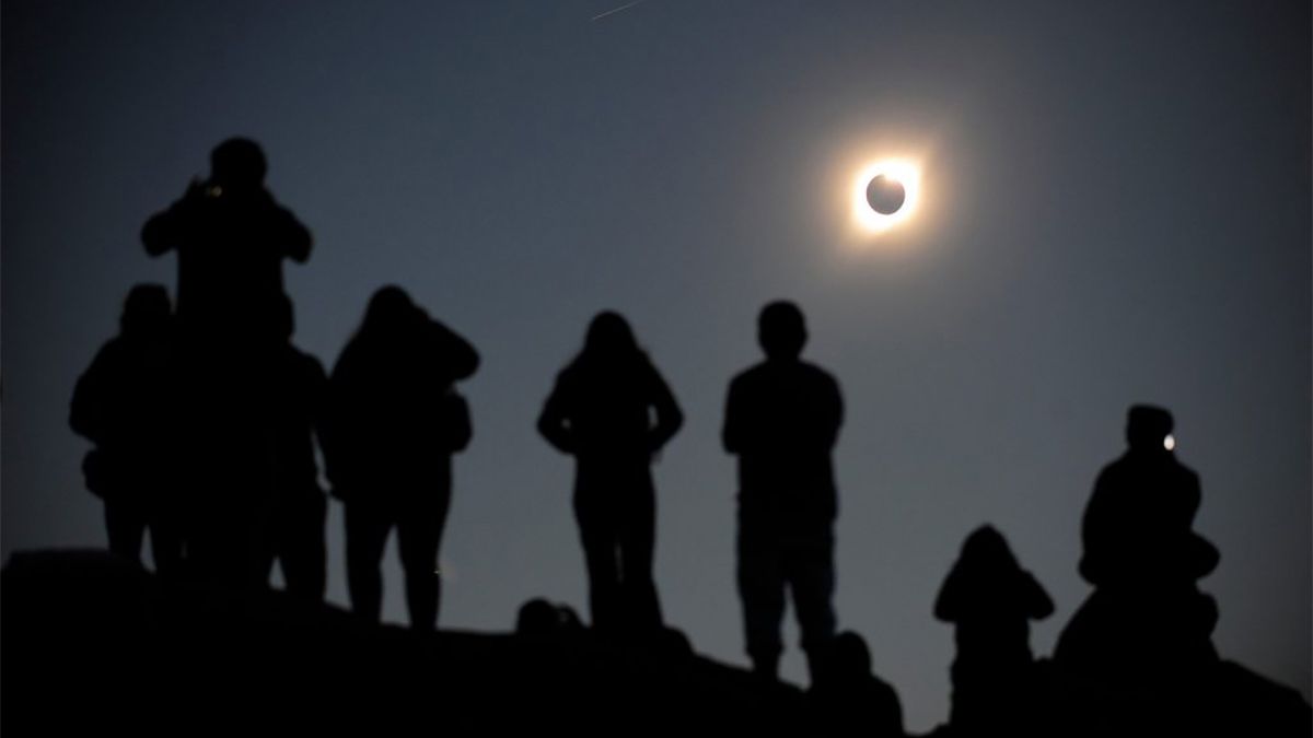 Será el tercer eclipse total solar seguido en el territorio argentino.