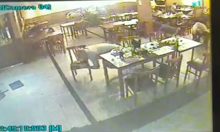 Se difundieron los videos de las cámaras de seguridad del restaurante El Establo, en Rosario. Se difundieron los videos de las cámaras de seguridad del restaurante El Establo, en Rosario.