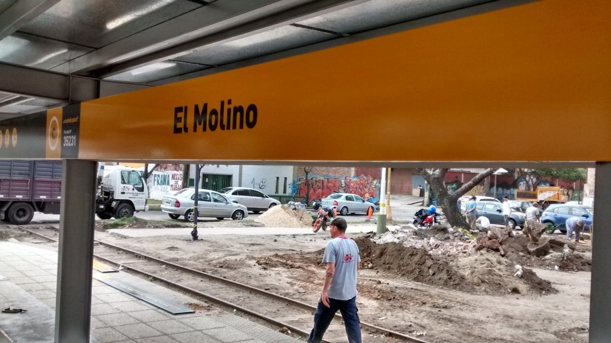 Apeadero1.jpg