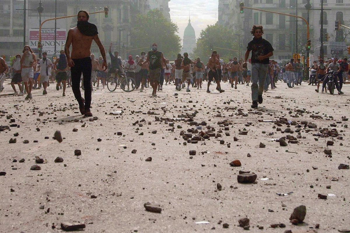 El 19 y 20 de diciembre se registraron protestas y piquetes en todo el país. El 19 y 20 de diciembre se registraron protestas y piquetes en todo el país.