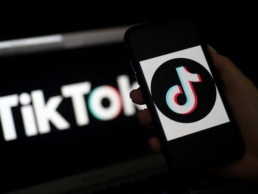TikTok sufrió un problema y millones de usuarios fueron expuestos a contenido violento o indebido.&nbsp;
