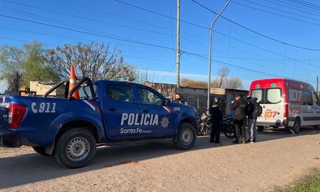 Los heridos fueron trasladados al Hospital Iturraspe de la ciudad de Santa Fe y uno de ellos fue derivado al Hospital Cullen. Los heridos fueron trasladados al Hospital Iturraspe de la ciudad de Santa Fe y uno de ellos fue derivado al Hospital Cullen.