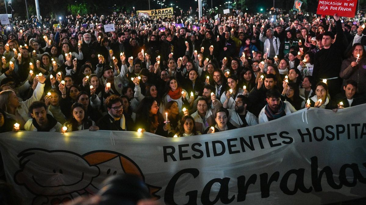 Exigen respuestas concretas de recomposición laboral y denuncian que el ofrecimiento de 1.300.000 no se hizo formal.
