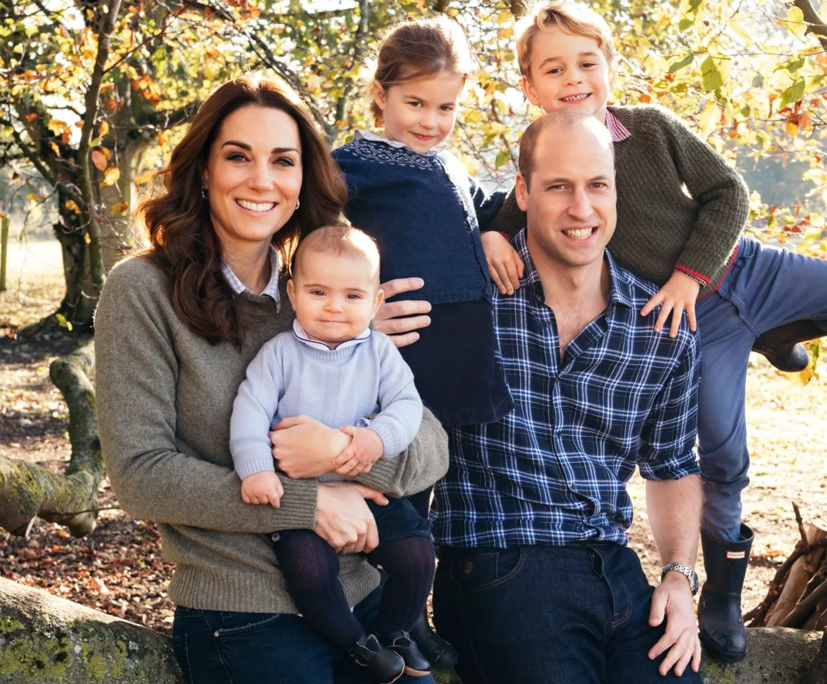 Kate Middleton comunicó su diagnóstico e hizo hincapié en preservar a sus tres pequeños hijos. Kate Middleton comunicó su diagnóstico e hizo hincapié en preservar a sus tres pequeños hijos.