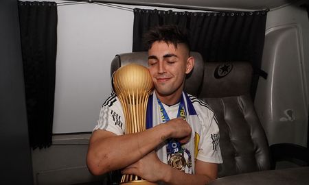 Tras su salida de Unión, Santiago Mele se consagró campeón Tras su salida de Unión, Santiago Mele se consagró campeón