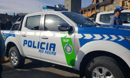 Río Negro: una joven sufrió un violento robo y ahora está internada en grave estado Río Negro: una joven sufrió un violento robo y ahora está internada en grave estado