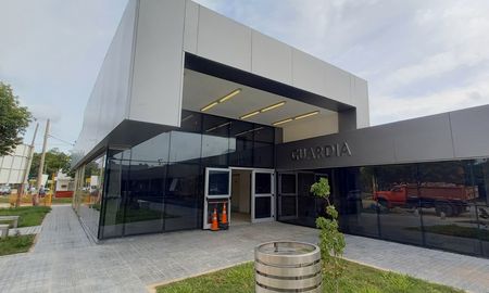 Al menos 40 personas llegaron a la guardia del hospital Rawson de San Javier con síntomas compatibles con intoxicación alimentaria. Al menos 40 personas llegaron a la guardia del hospital Rawson de San Javier con síntomas compatibles con intoxicación alimentaria.