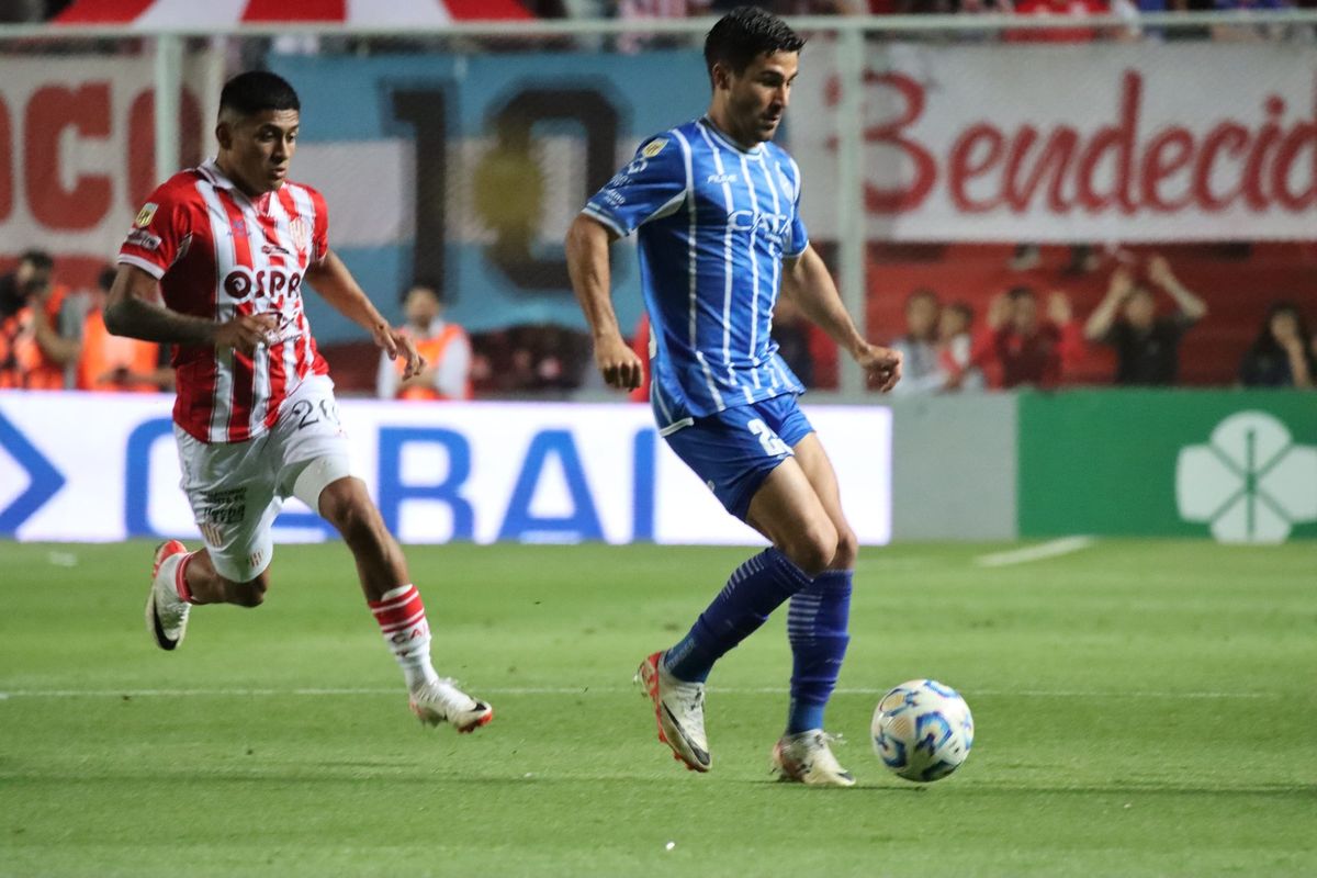 Simón Rivero disputó 87 minutos de los 94 jugados, en el partido ante el Tomba. Simón Rivero disputó 87 minutos de los 94 jugados, en el partido ante el Tomba.